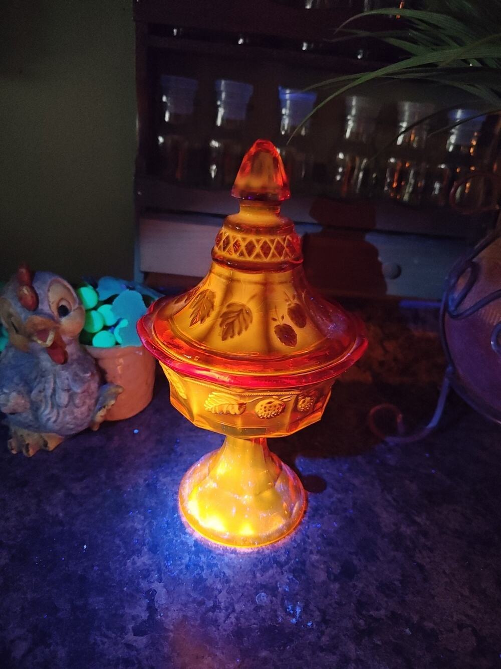 Vintage Tiara Exclusives Amberina "Strawberry"Lidded Pedestal Candy/Compote Dish